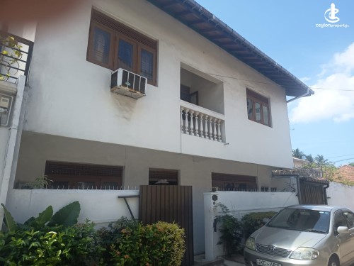 House for Sale in Colombo 15 (Mattakkuliya) - Colombo 15 - Mattakuliya 04 Bedroom Upstair House on 8.7 perches of Land For I…