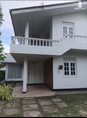 House for Sale in Gampaha - Gampaha 16.8 Perches of Land with a 02 Storied House for Sale