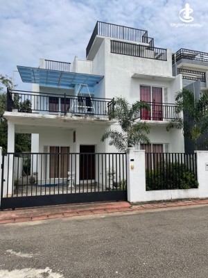 House for Sale in Malabe - Malabe, Sparkles Residencies 1509sq.ft 04 Bed Roooms House on 6.25 Perch of Land for Sale
