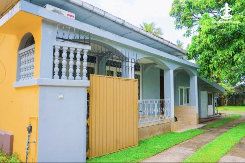 House for Sale in Colombo 8 (Borella) - Borella, Dillenia Road 04 Bedroom Single Story House on 23.5 Perches of Land for Sale