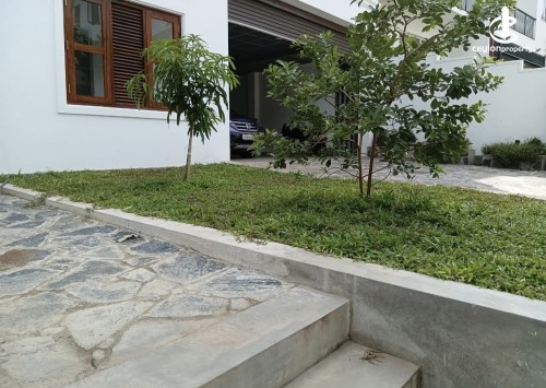House for Sale in Nawala - Nawala - 03rd Lane, Brand New 02 Story House with Roof Top on 11 Perches of Land for Sale