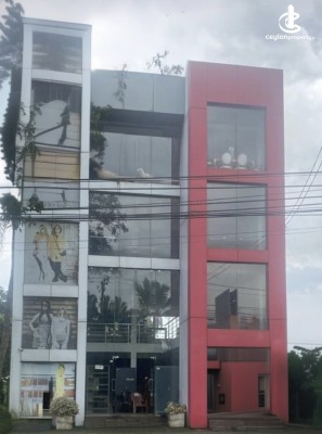 Commercial Property for Sale in Ranala - 04 Storied Commercial Building for Sale in Nawagamuwa