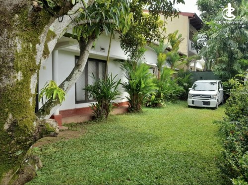 Land for Sale in Sri Jayawardenepura Kotte - Jayawardenapura Kotte Mirihana 20.5 Perches of Land for Sale