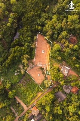 Land for Sale in Hikkaduwa - Hikkaduwa Tourist Zone – Kumarakanda 42.96 Perches of Valuable Land for Sale
