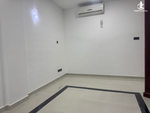 Apartment for Sale in Colombo 4 (Bambalapitiya) - Ref(P-JESI-252)Apartment for Sale – Bambalapitiya