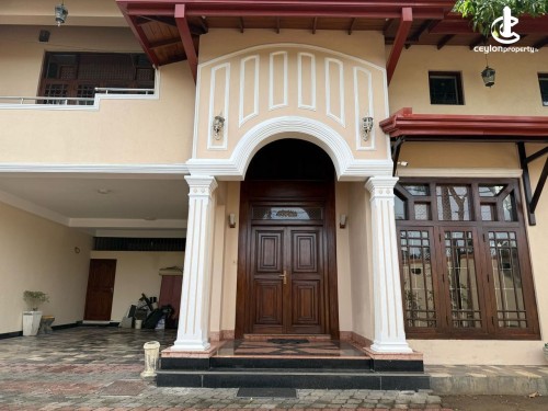 House for Rent in Colombo 6 (Wellawatta,Pamankada,Kirulapona South) - REF (P-R-01) 🏡✨ Spacious 5-Bedroom House for Rent in W…