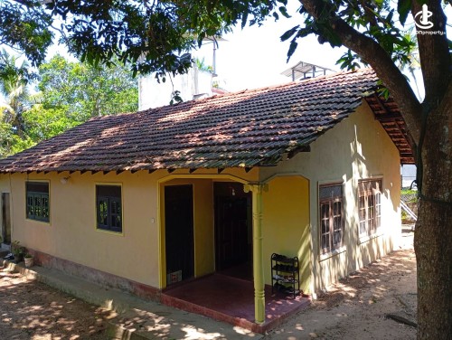 House for Sale in Katunayake - Ref(P-DINU-848)Peaceful Home for Sale Near Airport – Katunayake LKR 15 Million (Land + House…