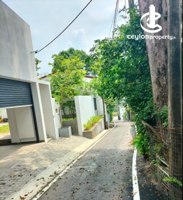 Land for Sale in Sri Jayawardenepura Kotte - Land for Sale in Sri Jayawardenepura Kotte,pragathipura, Mad
