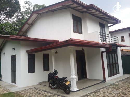 House for Sale in Panagoda - 11.5 Perches Two Storied House For Sale in Panagoda, Meegasmulla