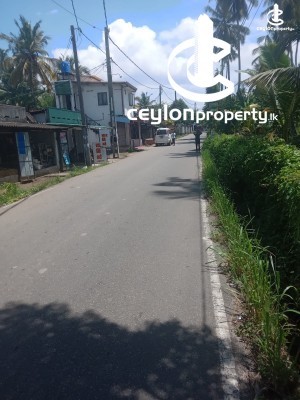 Land for Sale in Katunayake - 40 Perches Valuable Land For Sale in Katunayake