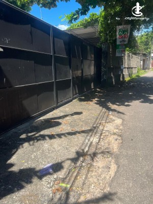 Commercial Property for Sale in Moratuwa - Commercial Building For Sale in Moratuwa, Gorakana,