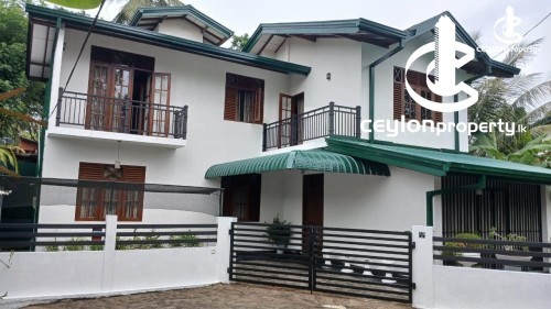 House for Sale in Gampaha - House for sale in Gampaha