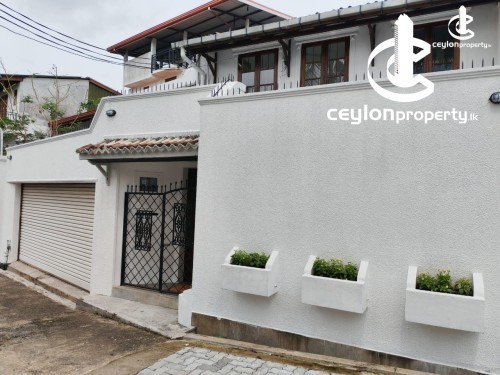 House for Sale in Battaramulla - House for sale in Battaramulla