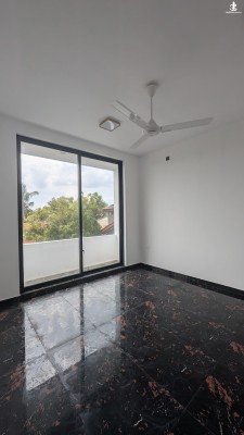House for Sale in Wattala - Brand New Luxury 3-Storey House for Sale in Wattala