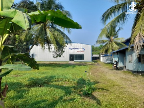 Commercial Property for Sale in Kaduwela - Commercial Space for Sale in Ambatale