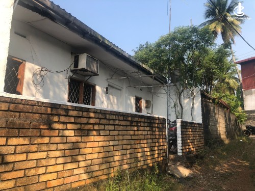 Land for Sale in Piliyandala - Land with House for Sale – Piliyandala