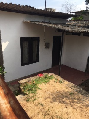 House for Sale in Colombo 1 (Colombo Fort) - House for sale in Madiwela, Bodhiya Road area