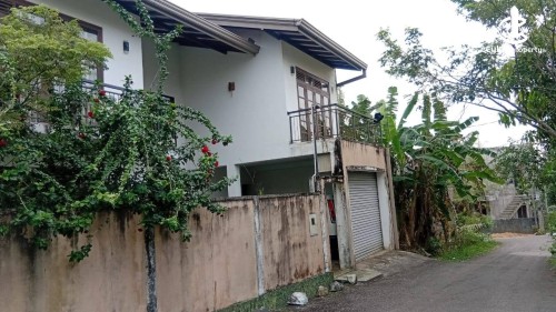 House for Sale in Kottawa - House for Sale – Kottawa (Horahena Road)