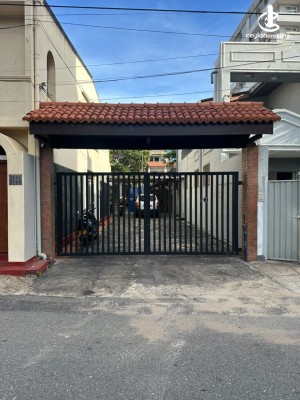 House for Sale in Colombo 4 (Bambalapitiya) - Luxury House for Sale – Castle Lane, Colombo 04