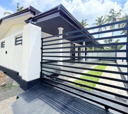 House for Sale in Katunayake - House for sale in Katunayake
