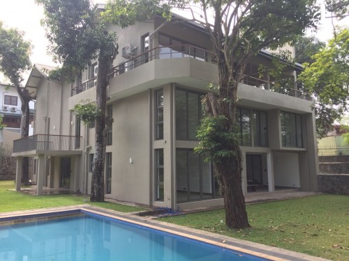 House for Rent in Battaramulla - Most Beautiful Luxury Pool House Designed To European Taste