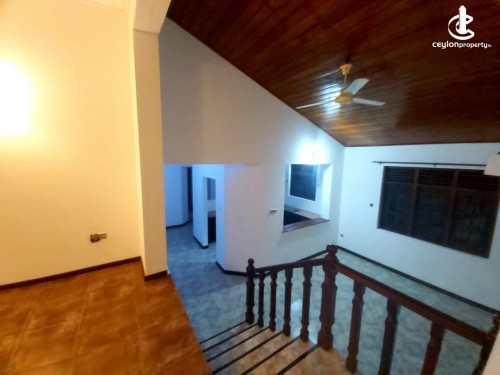 House for Sale in Athurugiriya - Athurugiriya Single Floor 4 Bed House on 20 Perch For Sale