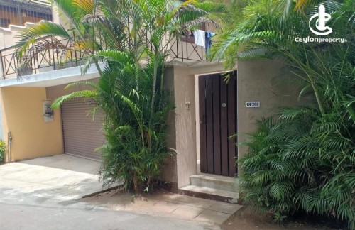 House for Rent in Colombo 5 (Narahenpita,Havelock Town,Kirulapona North) - Colombo 5 In Ever Green Park Luxury 3500 SqFt Hou…