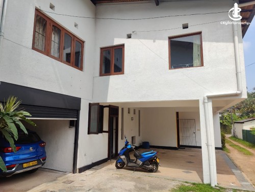 House for Sale in Rajagiriya - Rajagiriya For Sale 45 Million 2470 SqFt 4 Bedroom House