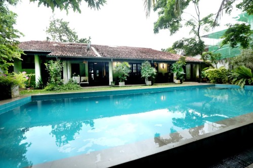 House for Rent in Battaramulla - Battaramulla Cheapest Swimming Pool House For Expats Only