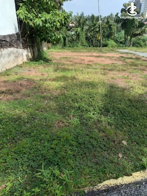 Land for Sale in Pita Kotte - Pita Kotte Facing Madiwela - Embuldeniya Main Road For Sale