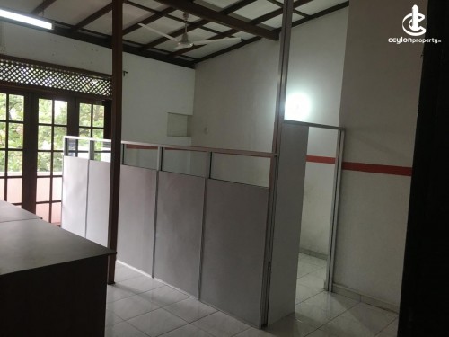 Commercial Property for Rent in Colombo 4 (Bambalapitiya) - Commercial Space For Rent in Colombo 4 (Bambalapitiya)