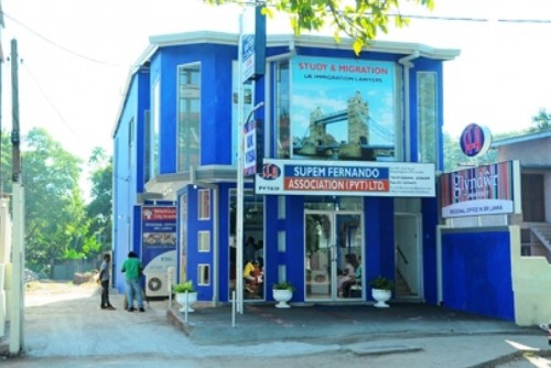 Commercial Property for Sale in Moratuwa - Commercial Building For Sale In Moratuwa, Rawathawatta