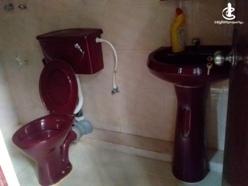 House for Rent in Kottawa - Rent for Upstairs Annex
