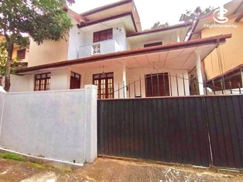 House for Sale in Piliyandala - House for sale in Piliyandala