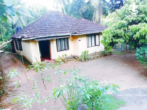 Land for Sale in Ratnapura - House with 26 Perches of Land for Sale in Ratnapura