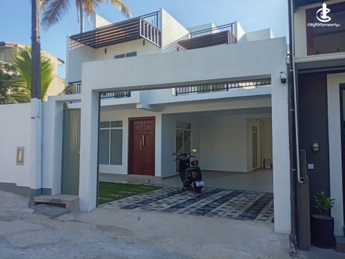 House for Sale in Thalawathugoda - Modern Luxury House for Sale in Thalawathugoda.