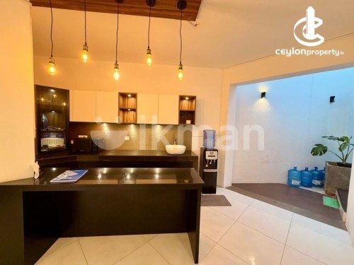 House for Sale in Nugegoda - TWO-STOREY HOUSE FOR SALE – PRIME LOCATION IN NUGEGODA
